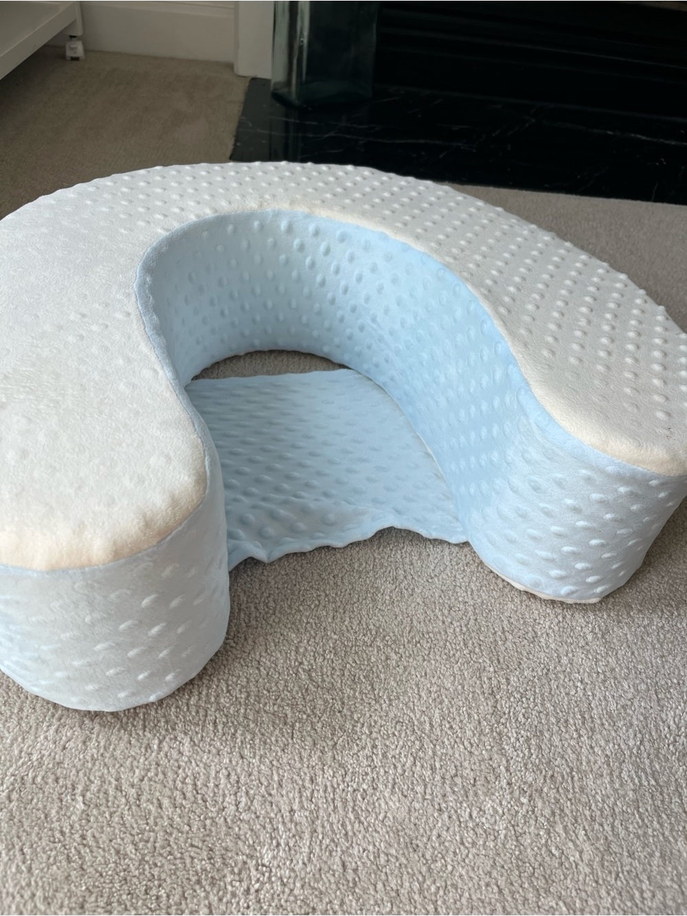 Baby pillow for sitting up
